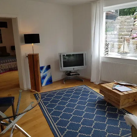 Business - Sonnig, Zentral & Ruhig Appartement *