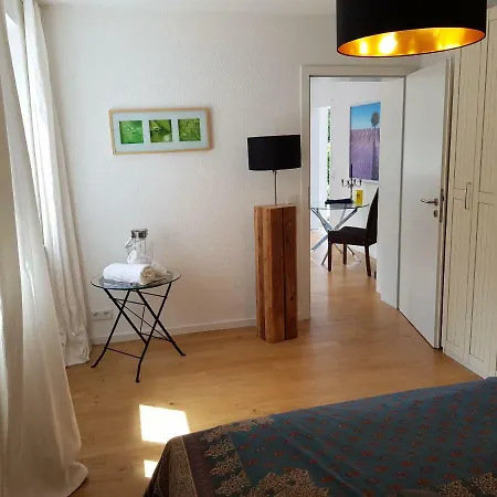 Business - Sonnig, Zentral & Ruhig Appartement